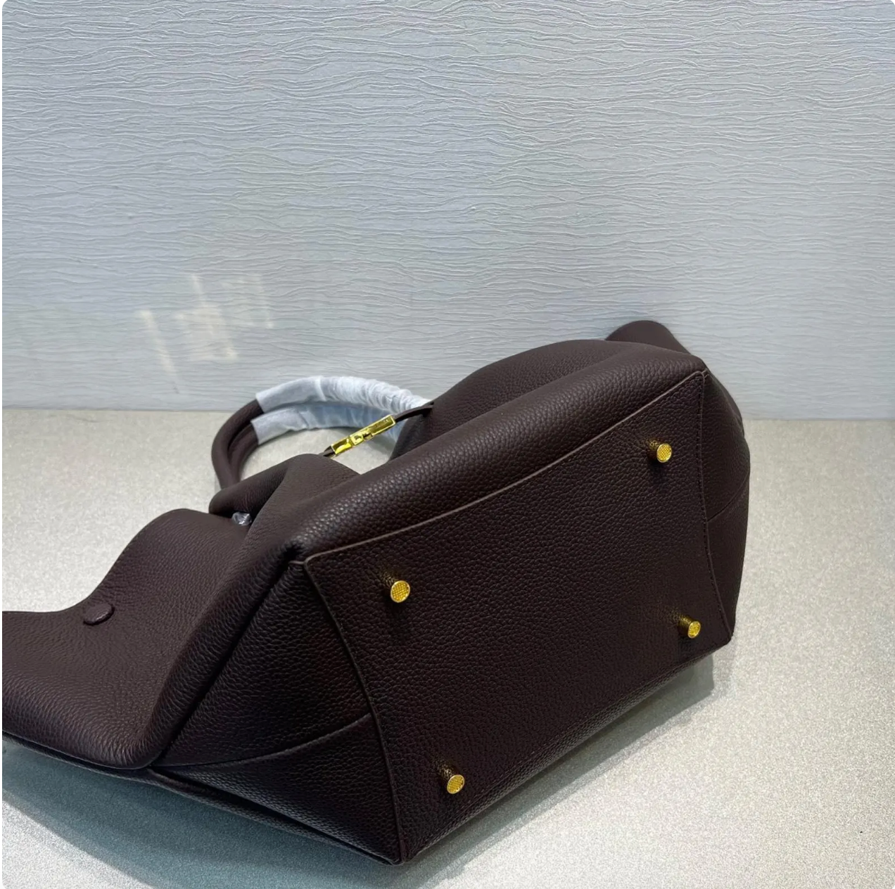 Crossbody large tote