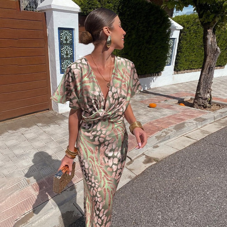 ELISA | Sophisticated slik dress