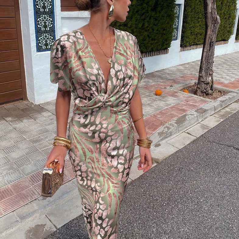 ELISA | Sophisticated slik dress