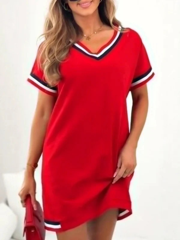 Red V-Neck / 3XL