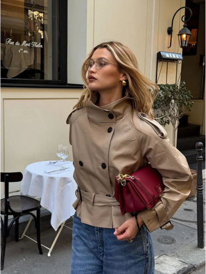Mariva | Stylish Cropped Coat