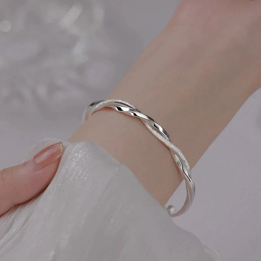 Beautiful Braided metal bracelet