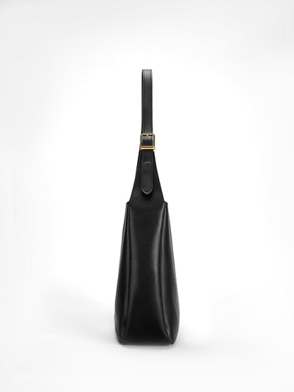 Lira All-Season Versatile Shoulder Bag